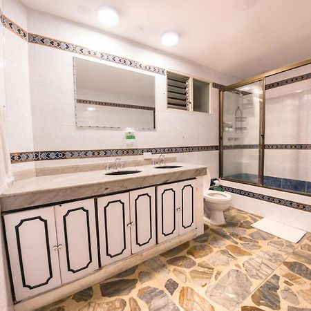 61Prado Hotel Medellín Rom bilde